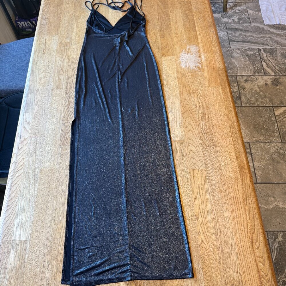 Forever 21 Black Shimmer Maxi Dress Size Small - Picture 3 of 10